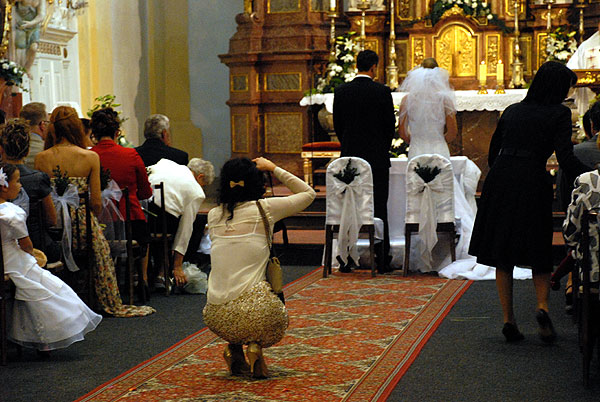 Fotografka na svatbě v kostele